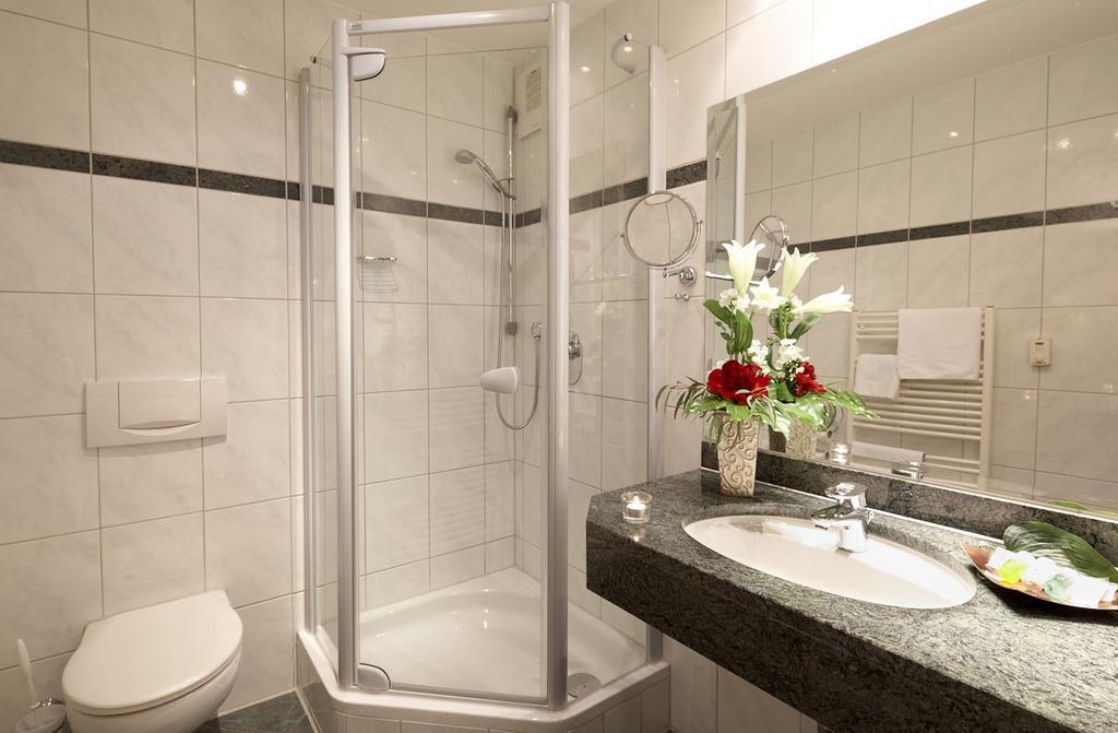Hotel Ochsen Stuttgart Szoba fotó