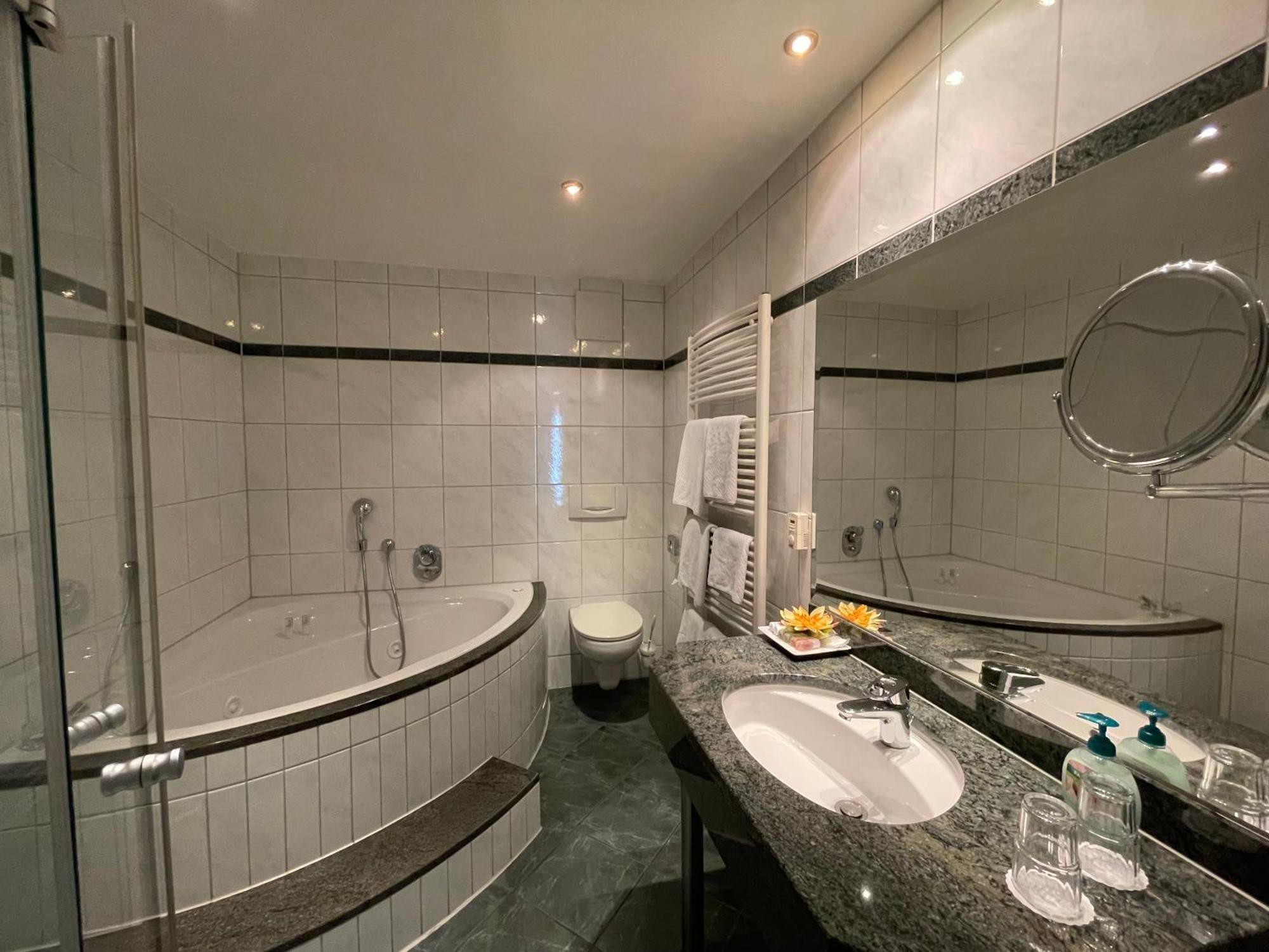 Hotel Ochsen Stuttgart Kültér fotó