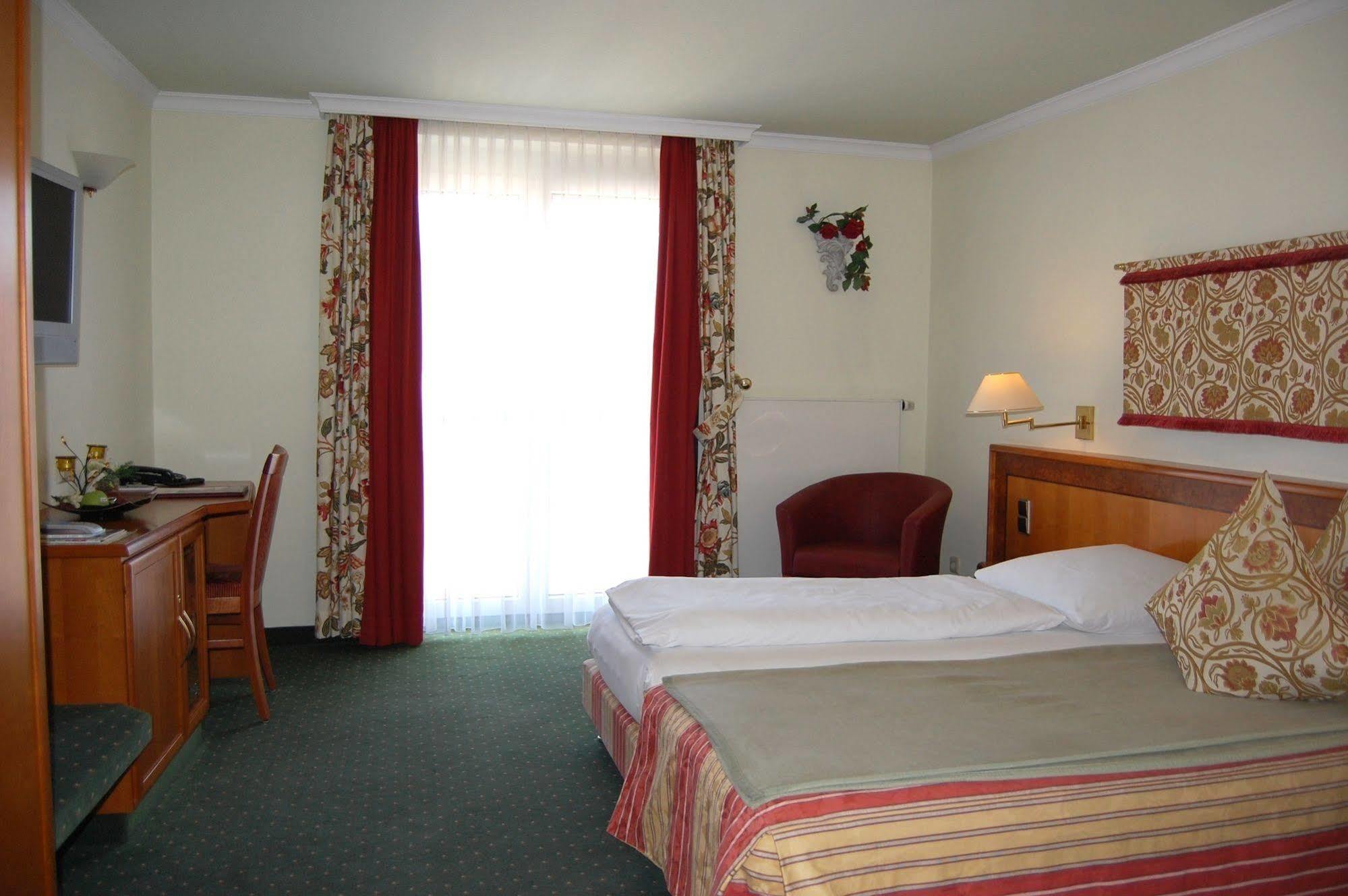 Hotel Ochsen Stuttgart Kültér fotó